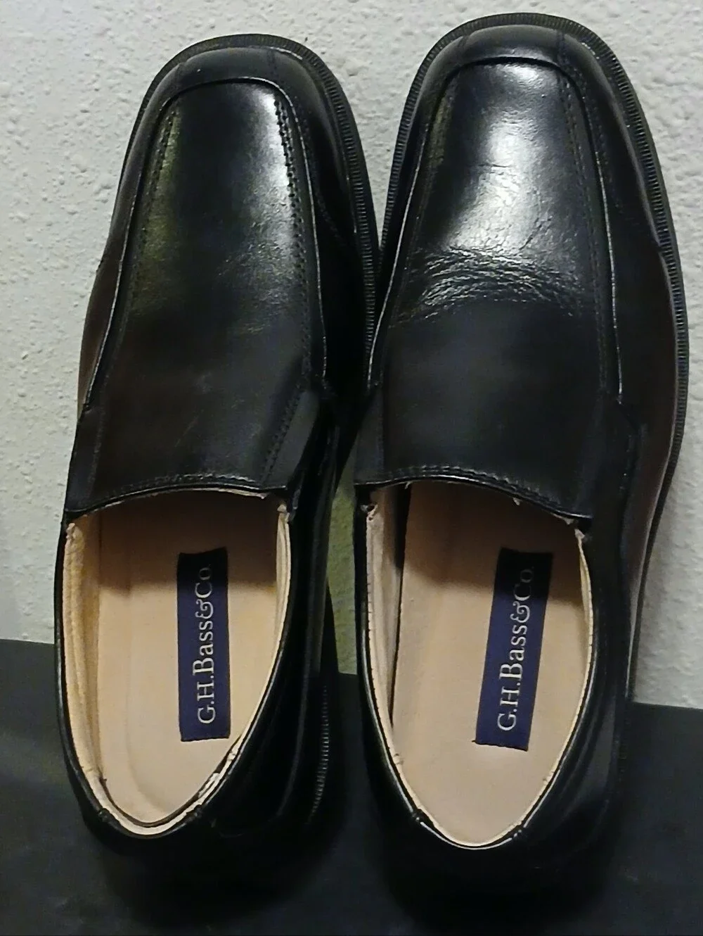 G.H. Bass & Co. Cameron Black Leather Slip-On Loafers Men’s Size 7M/W